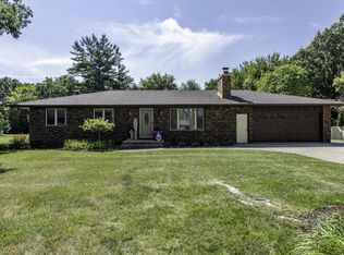 895 School STREET, Silver Lake, WI 53170