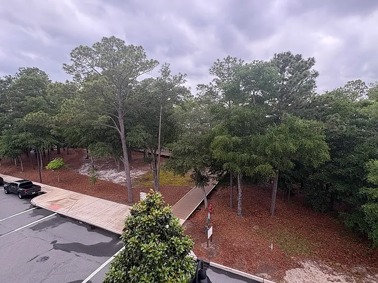 109 Pier Master Point — Photo 12