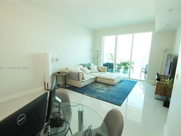 950 Brickell Bay Dr #5000 — Photo 4