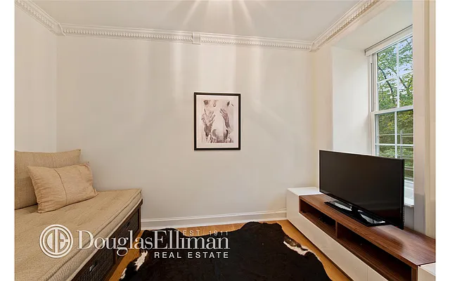 Rented by Douglas Elliman | media 5