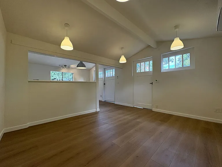 2350 Alameda De Las Pulgas — Photo 34