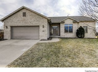 5416 Crane Dr, Springfield, IL 62711