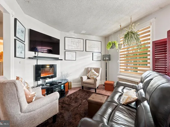 232 S Cecil St, Philadelphia, PA 19139