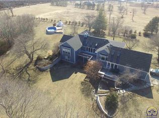 1633 NW 78th St, Topeka, KS 66618