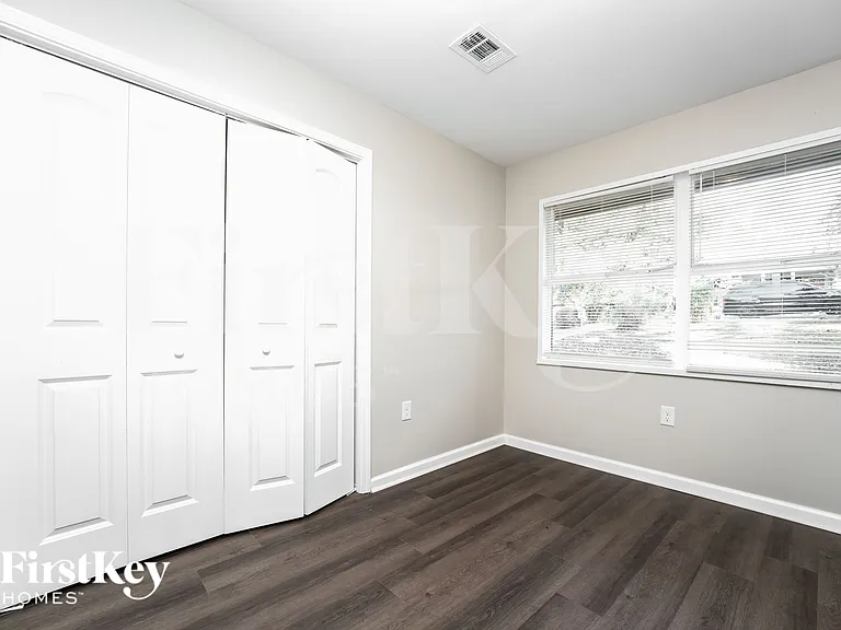 3425 Pinehill Dr — Photo 11