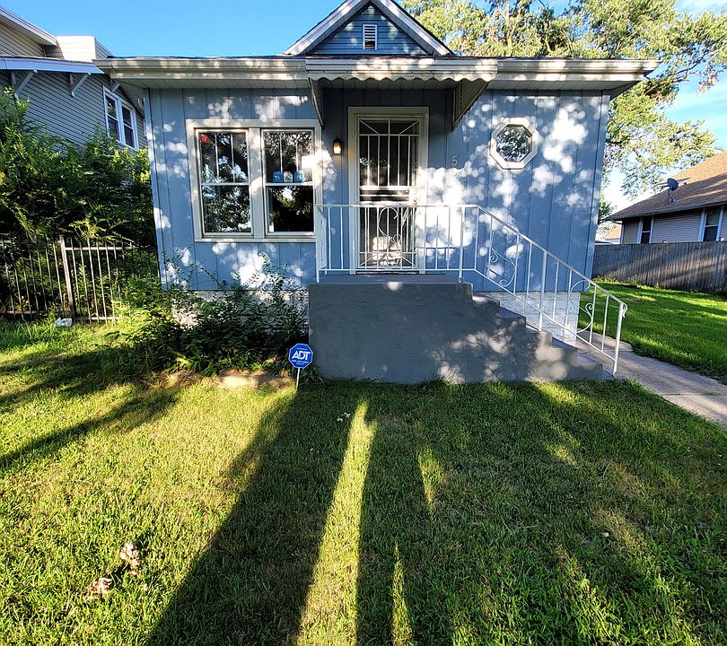 1st image of 521 Forsythe Ave