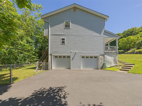 2nd image of 11 Rakentine Lane