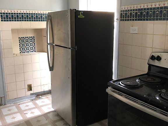 2nd image of 4218 W Cortland St #1