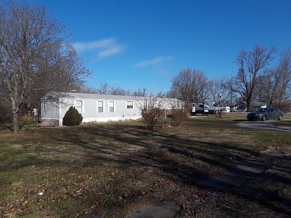 1st image of 203 W North St