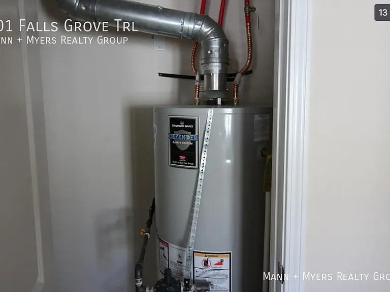901 Falls Grove Trl — Photo 11