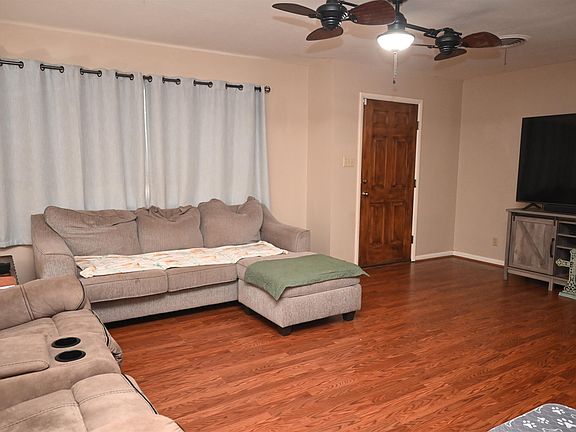 3rd image of 1603 Bert Dr