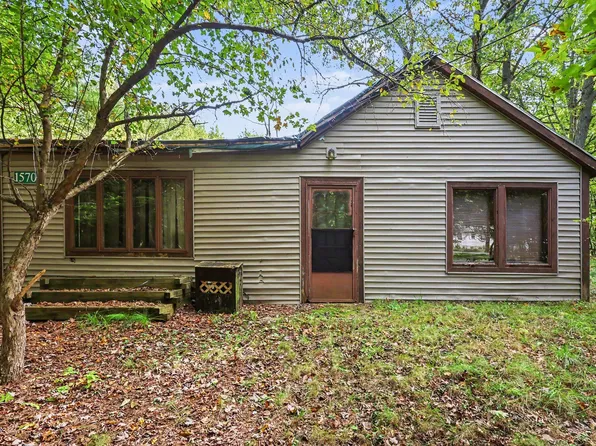 1570 N Peterson Rd, Muskegon, MI 49445