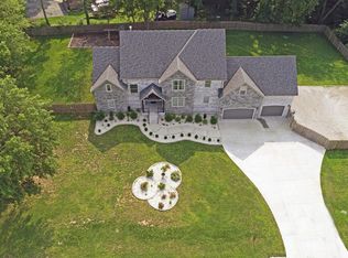 2404 N Farm Road 197, Springfield, MO 65802