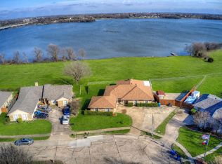 4804 Edgewater Dr, Rowlett, TX 75088