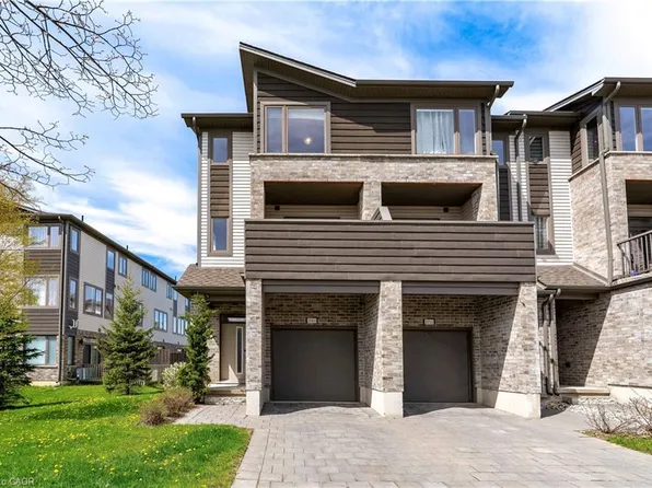 2060 Meadowgate Blvd, London, ON N6M 0H5