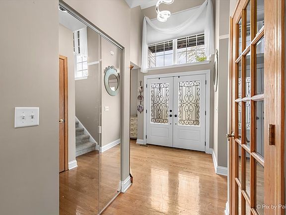 3rd image of 2024 Westridge Blvd