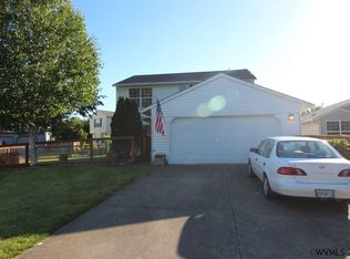 951 Sagrada Cir N, Keizer, OR