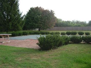 18 Long Springs Rd, Southampton, NY 11968