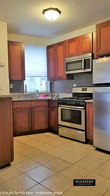 Rented by ZealEstate Group Inc | media 19