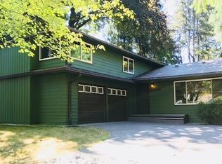 3204 SW Mitchell Ct, Portland, OR 97239