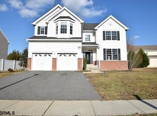 203 La Costa Dr, Egg Harbor Township, NJ 08234
