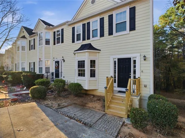 2491 Valley Cove Dr, Duluth, GA 30097