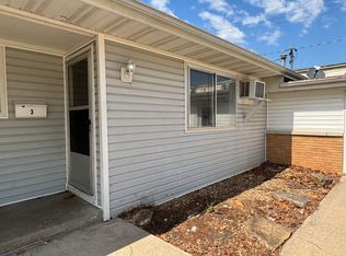 1025 W Washita St #3, Springfield, MO 65807