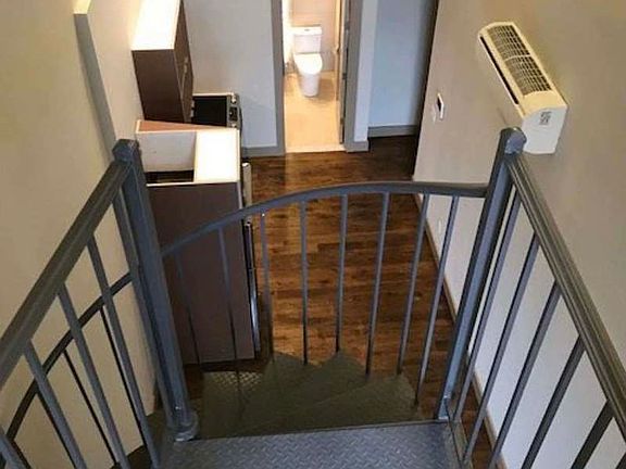 3rd image of 442 Meeker Ave #4A