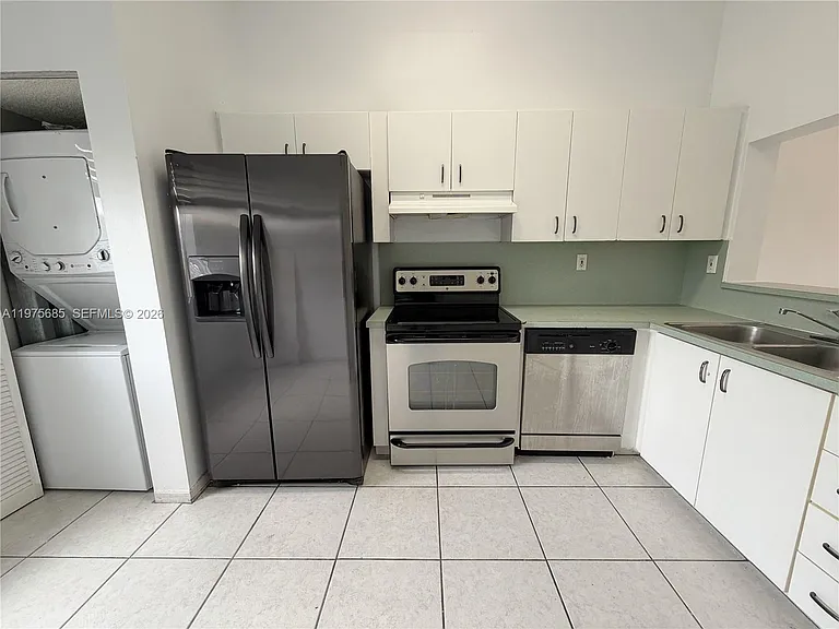 6445 SW 130th Pl #610 — Photo 3