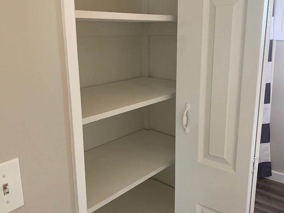 1st image of 3180 Jill Ave