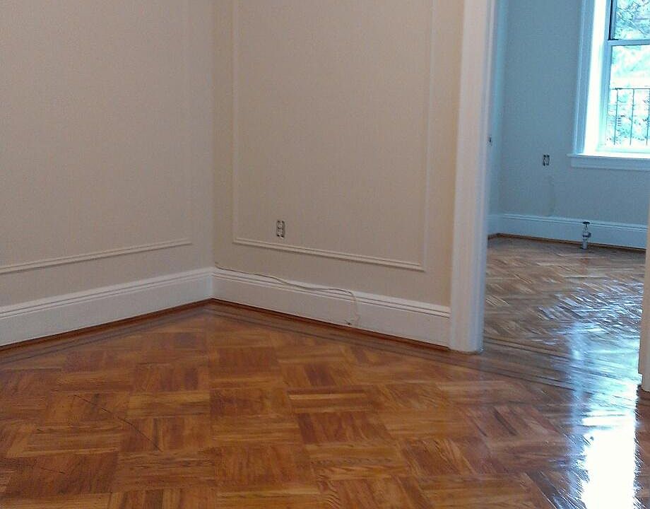 Similar living room