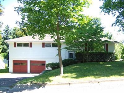 709 Sequoia Ln, Vestal, NY, 13850