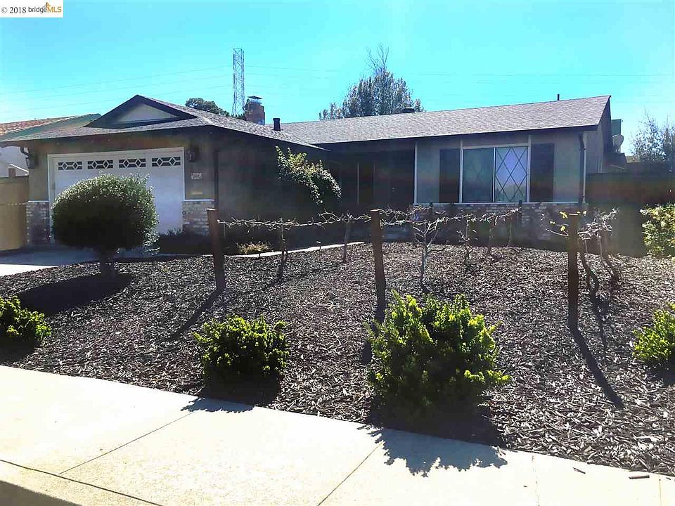 1st image of 1013 Monterey Dr