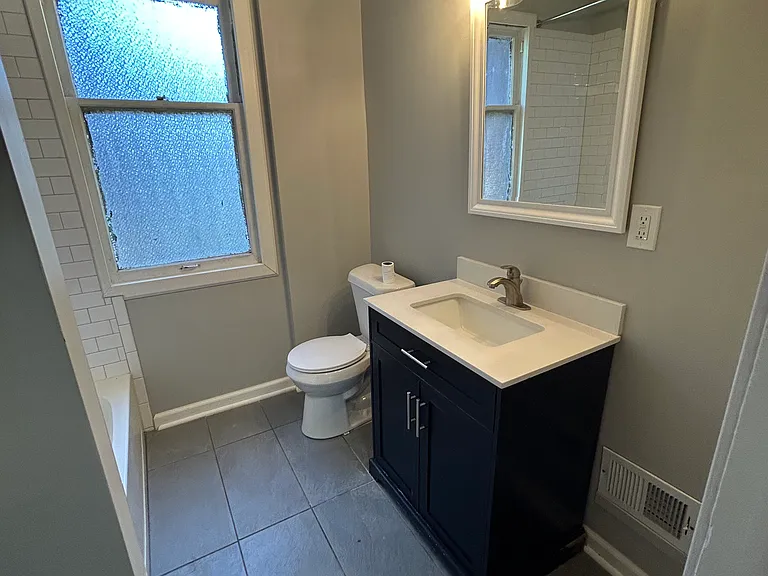 1508 Montclair St — Photo 7