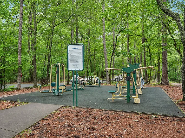 Wesley Hampstead Apartments at Douglasville — Photo 32