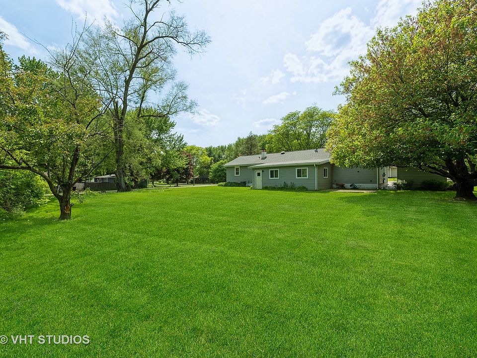 1914 N Eastern Ave, Mchenry, IL 60050 Zillow