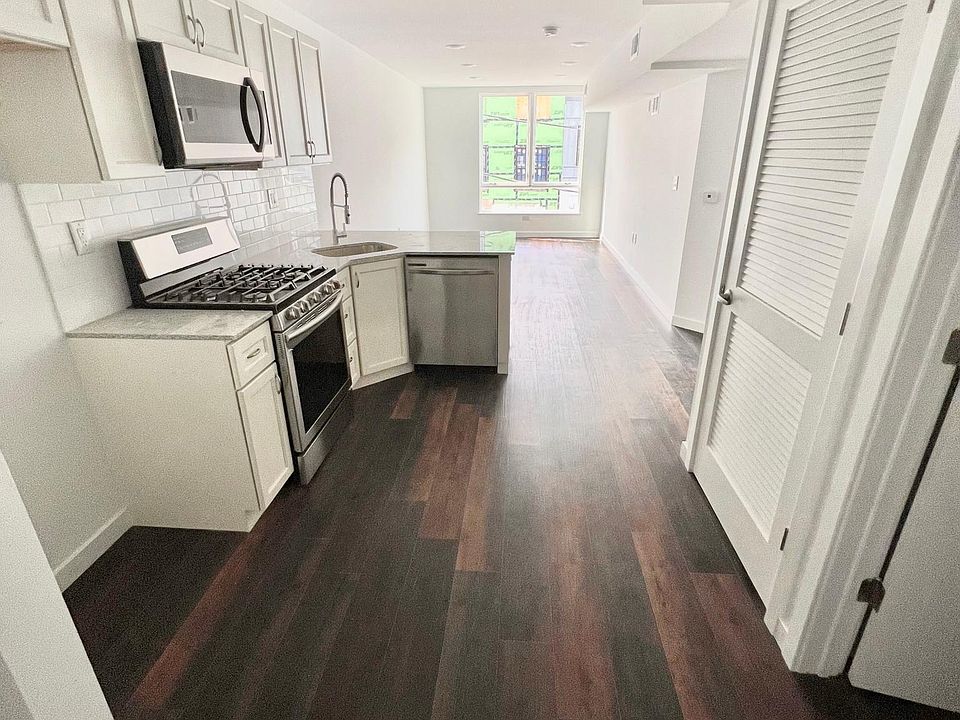 1st image of 2001 Frankford Ave #1B