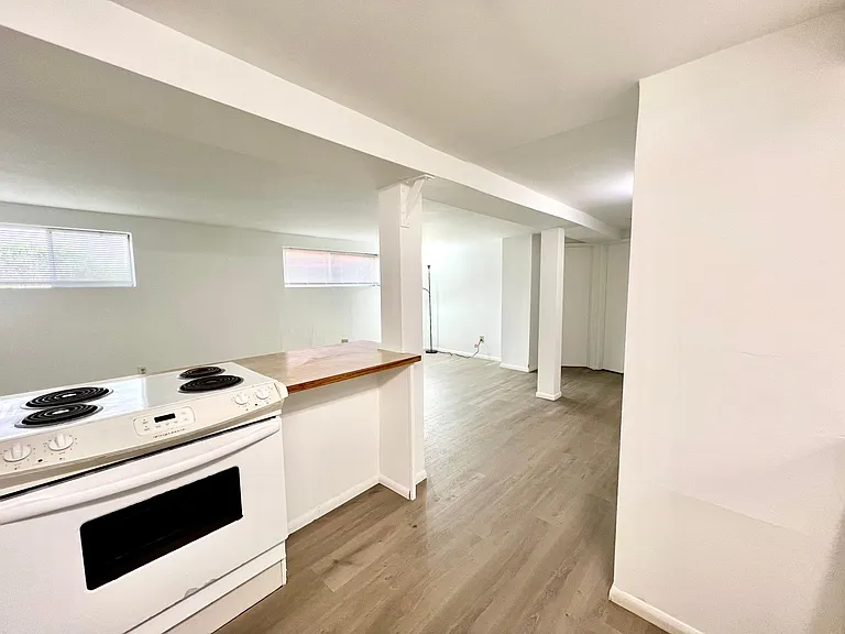2421 NW 59th St #3 — Photo 6