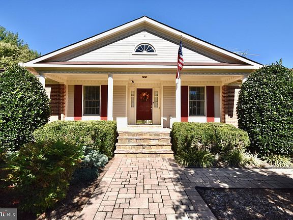 4th image of 12039 Wright Ln