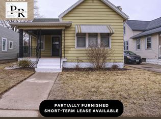504 N 4th St, Clinton, IA 52732