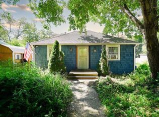 48 Hyannis Rd, Plymouth, MA 02360