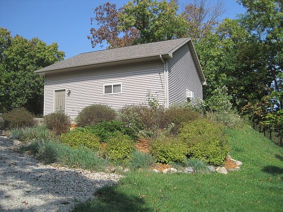 3rd image of Phase 5 South Bay Ct #41