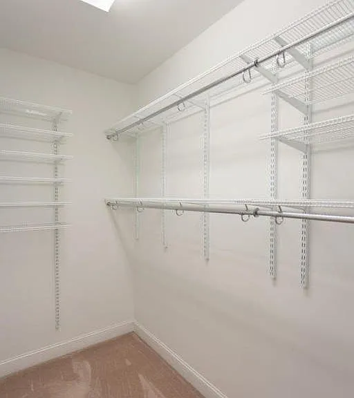 913 Wall St — Photo 18