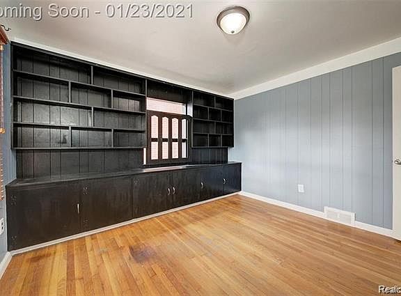 5th image of 1850 Manchester Blvd