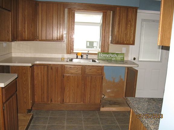 4th image of 7246 W 168th Pl