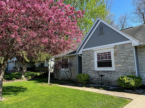 2nd image of 5833 Beau Jardin Dr