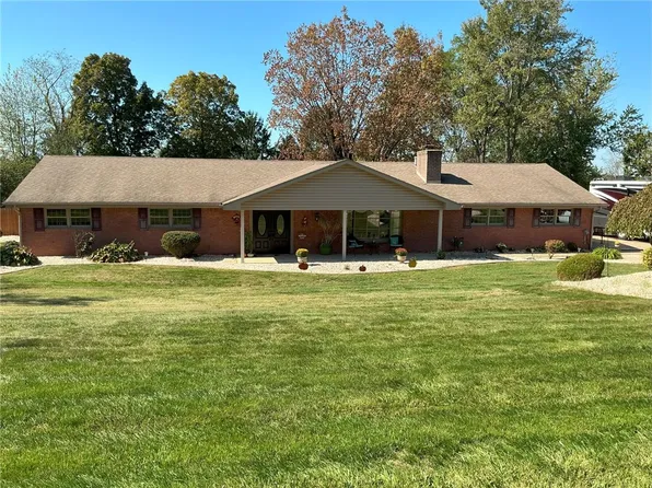 106 Spring Dr, Apollo, PA 15613