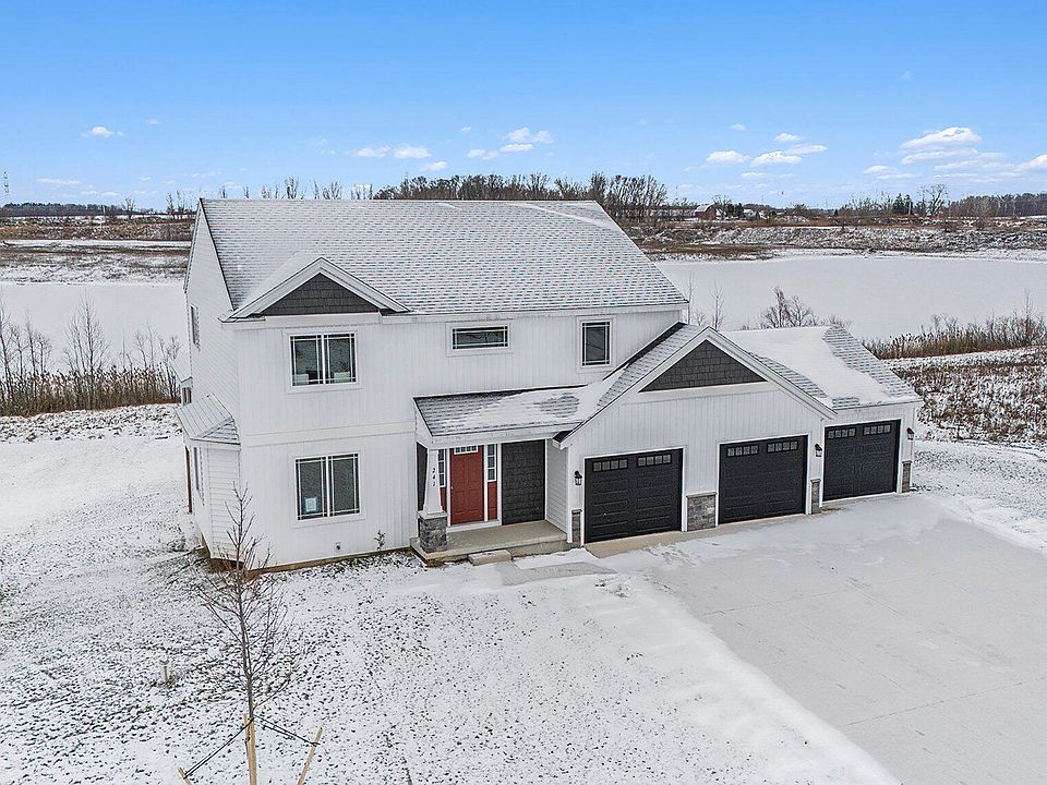 1st image of 241 Warbler Dr