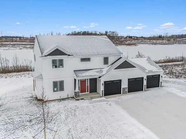 241 Warbler Dr, Caledonia, MI 49316
