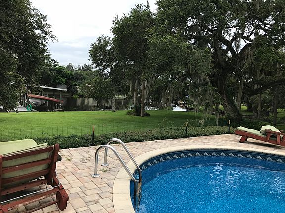 2nd image of 9303 Alice Ln
